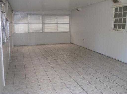4th image of 2233 SE Baron St