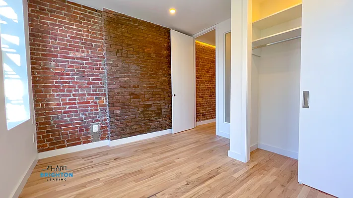 Rented by Brighton Management | media 9