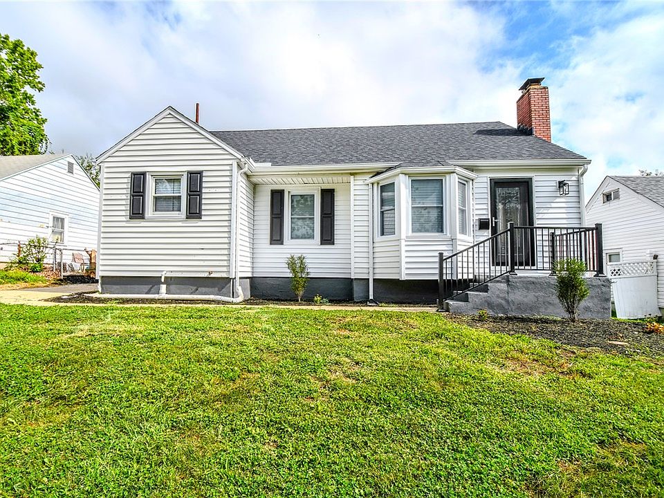 1st image of 4227 Oakridge Dr
