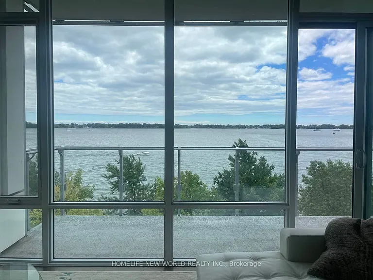29 Queens Quay E #406 — Photo 6