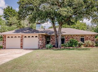 1194 Sue Ln, Choctaw, OK 73020