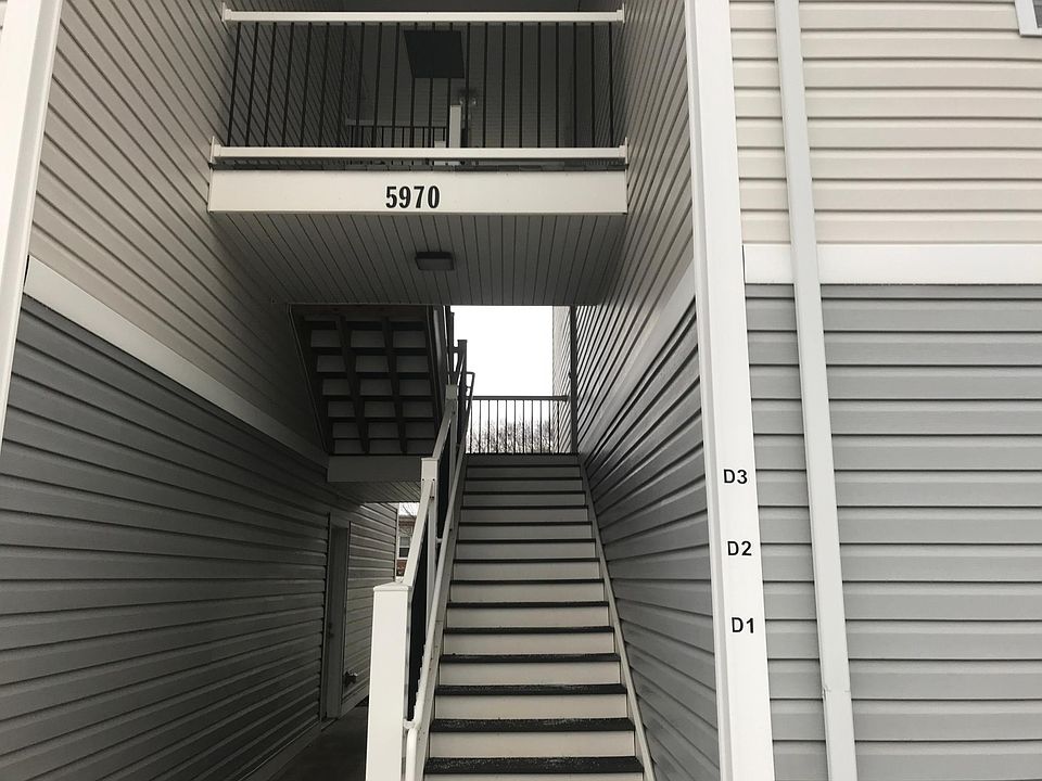 5970 D2 - 2bed 2bath available!