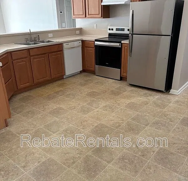 14298 Fish Eagle Dr E — Photo 2