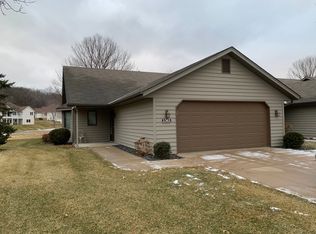 1363 Jackson Dr, Hastings, MN 55033