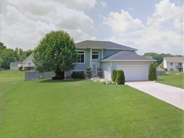 7759 Westside Dr, Hudsonville, MI 49426