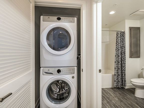 In unit washer and dryer