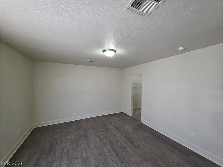 3412 Townhouse Dr — Photo 7