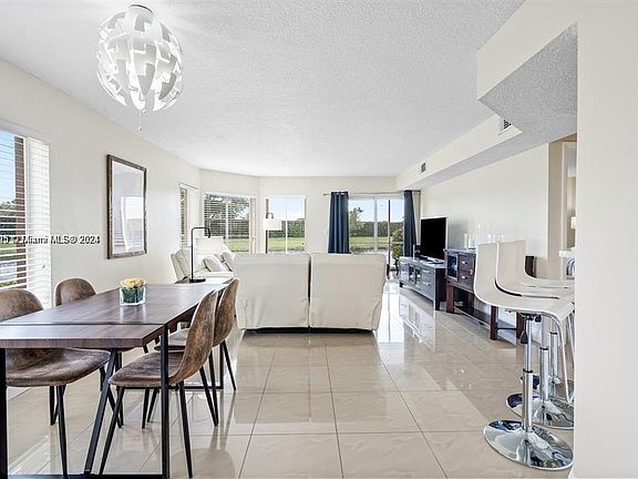 5th image of 815 Boynton Beach Blvd #6-101