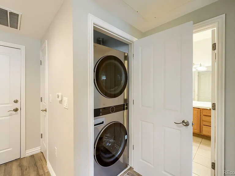2700 E Cherry Creek South Dr #118 — Photo 9