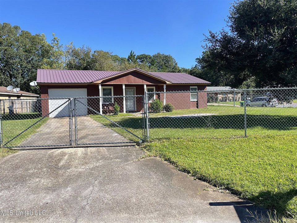 1st image of 5619 Arrowhead Dr
