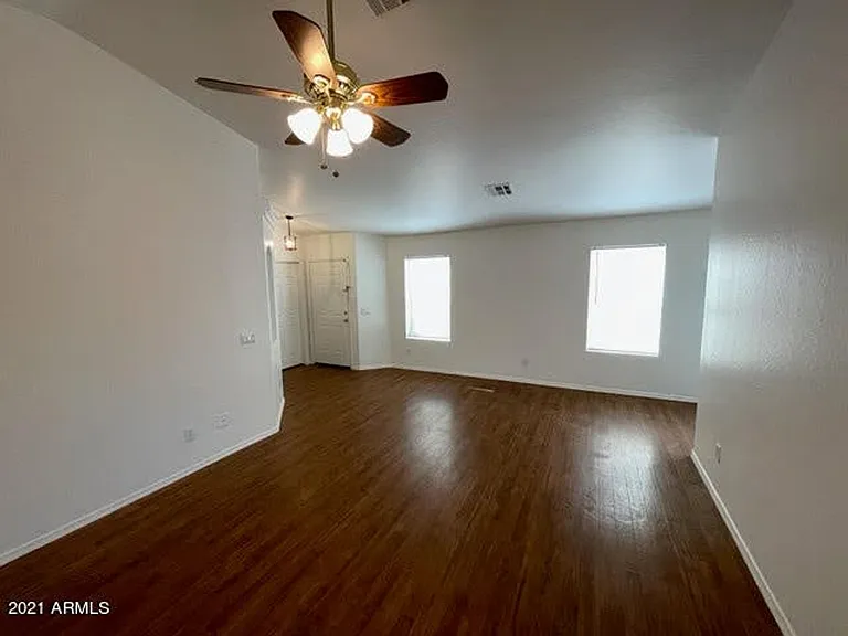 23438 W Cocopah St — Photo 8