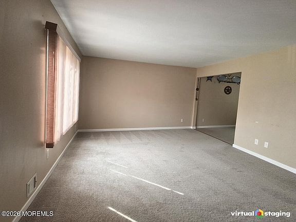 5th image of 751 Lakehurst Avenue