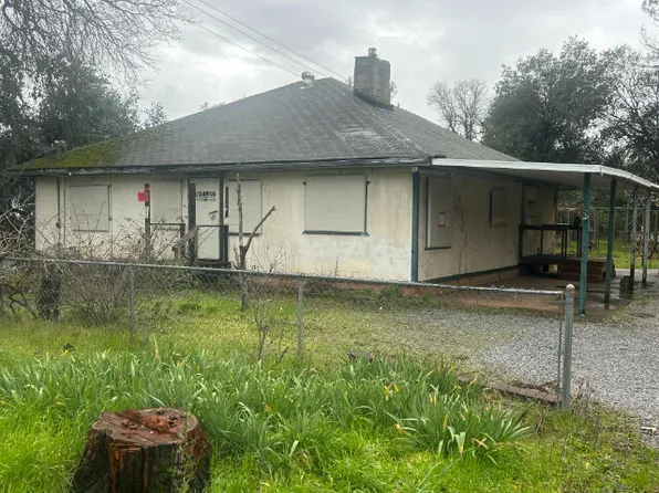 1740 Grand Coulee Blvd, Shasta Lake, CA 96019