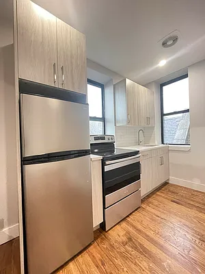 Rented by Artur Gutman, LREB | media 6