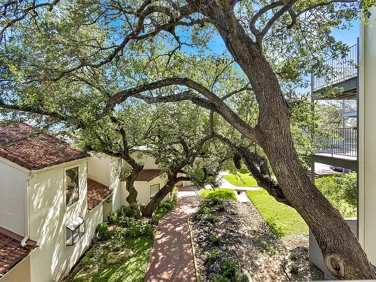 2918 Ranch Road 620 N #C118 — Photo 26