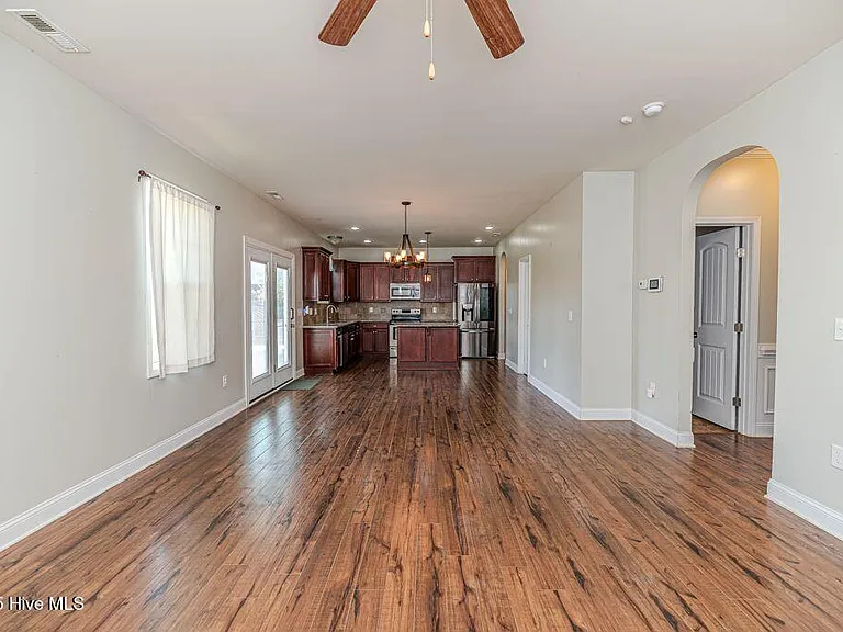 457 N Prince Henry Way — Photo 14