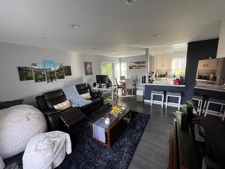 450 N Civic Dr #501 — Photo 9