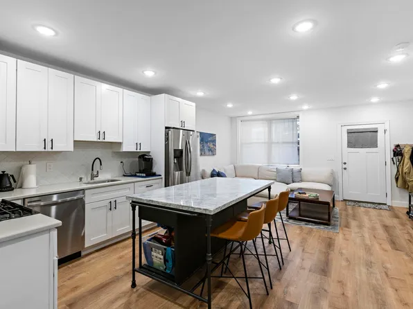 71 Beacon Avenue image 5 of 17