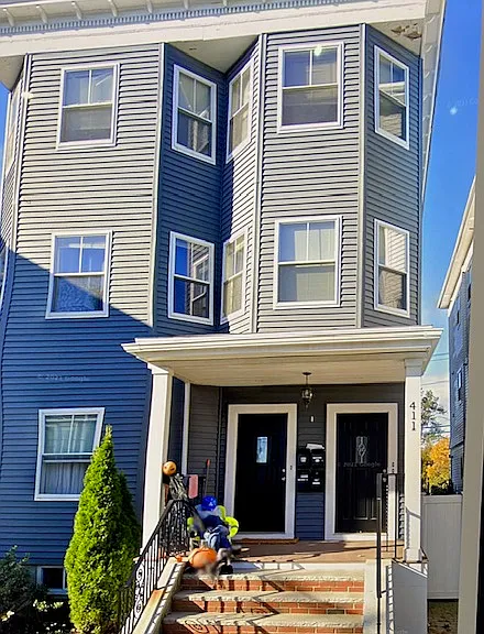 411 Shirley St #2 — Photo 2