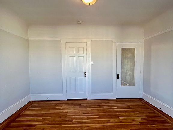 3rd image of 1630 Sanchez St APT 5