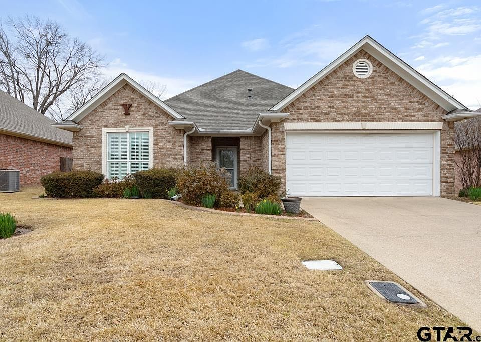 1st image of 1833 Hollylake Cir