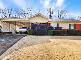 62 Fair Oaks Dr, Jackson, TN 38305
