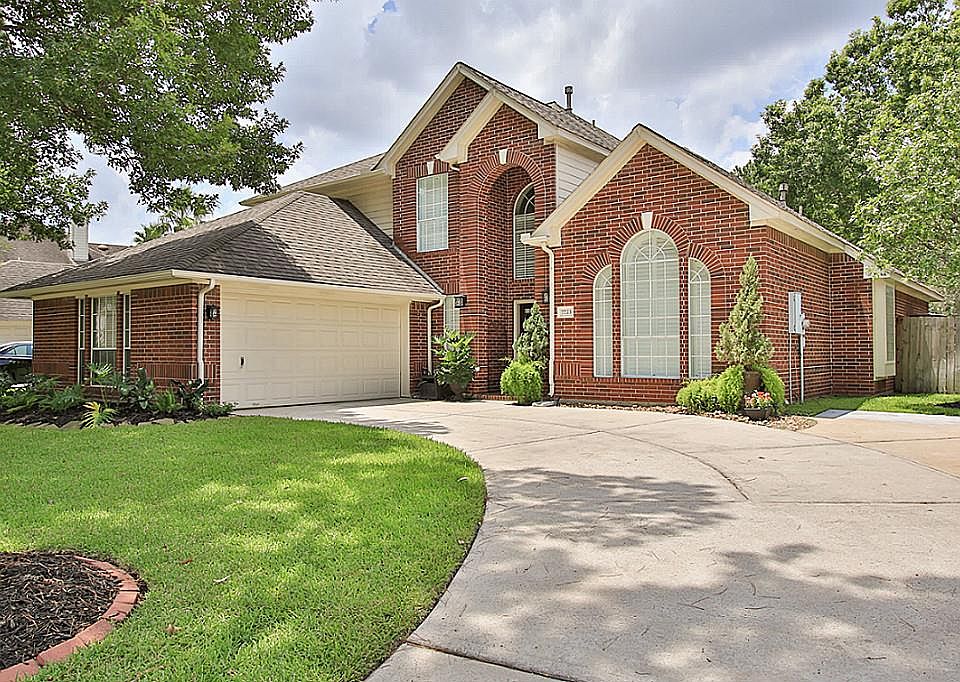 1st image of 7723 Cadenza Ct