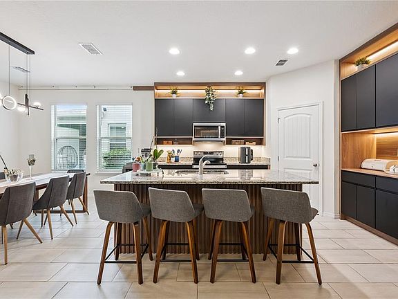 5th image of 17070 WATER SPRING BOULEVARD