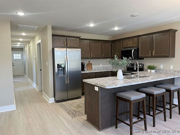 3rd image of 1404 Frederick Avenue