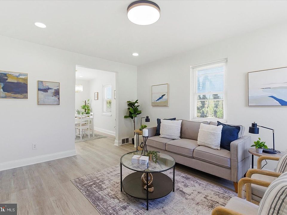 1st image of 40 Hillvale Rd