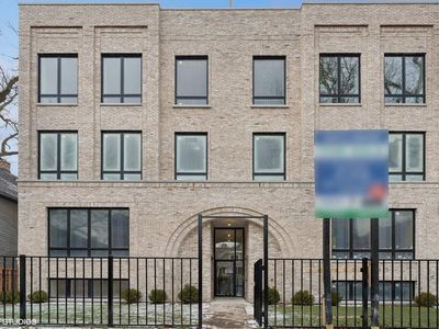 3930 N Janssen Ave #2S, Chicago, IL, 60613