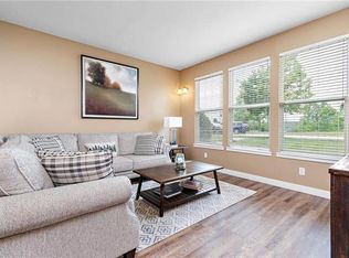 8075 N Farley Ave, Kansas City, MO 64158