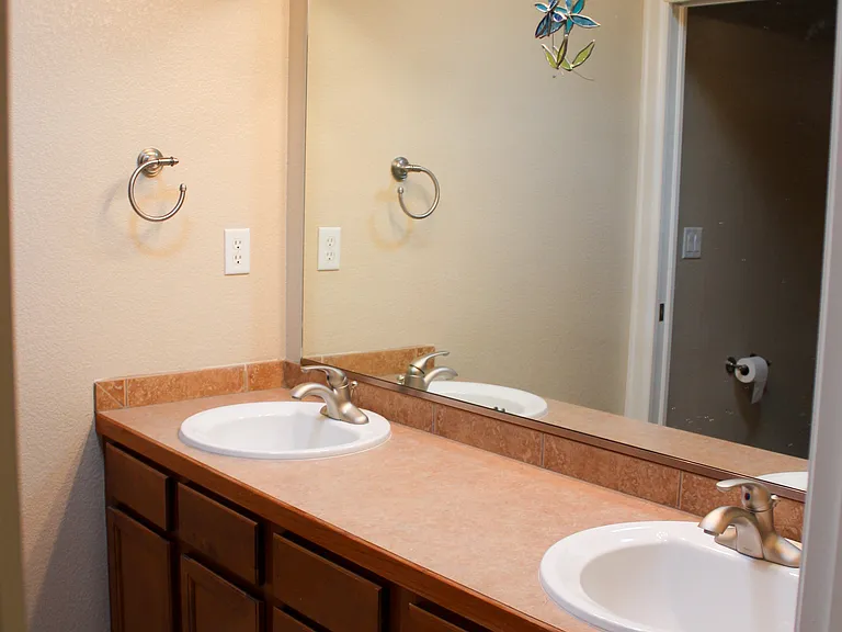 6024 W 1st St #3 — Photo 15
