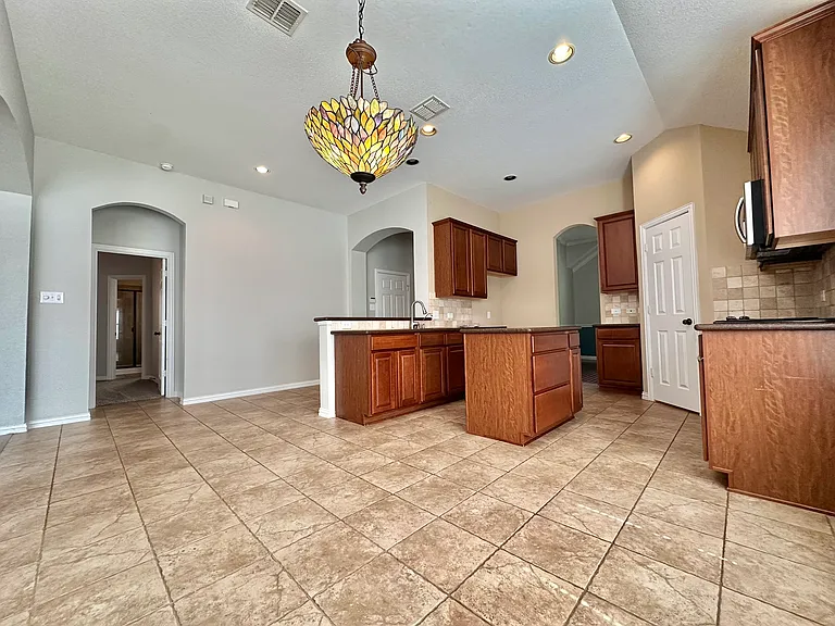 9321 Jerico Dr — Photo 8
