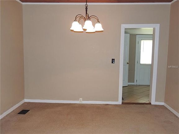 5th image of 1003 N Gordon St