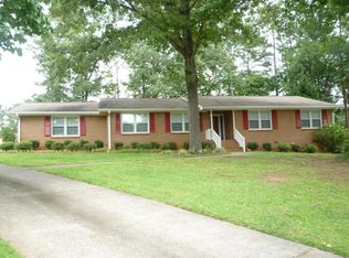 4955 Fox Forest Dr, Lilburn, GA 30047