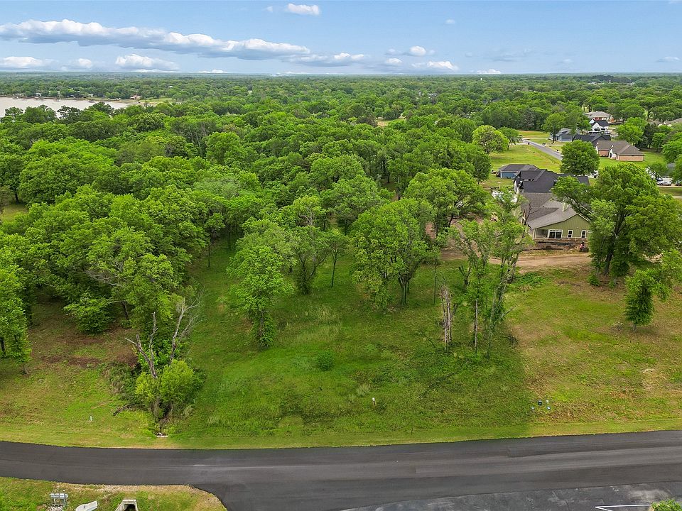 1st image of 1593 Shoreline Dr