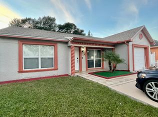 9070 Dixiana Villa Cir, Tampa, FL 33635
