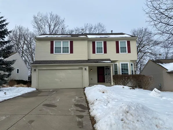 5592 Juneberry Ct, Waterford, MI 48329
