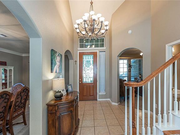 5th image of 16637 Malaga Hills Dr