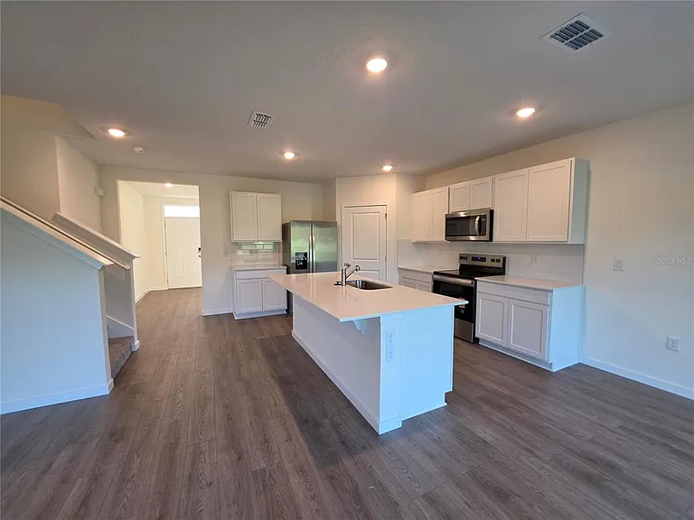 1013 Champion Ridge Dr — Photo 13
