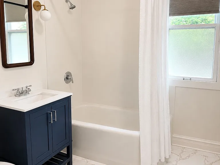 240 Forest Ave #1 — Photo 5