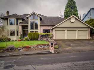 7068 SW Windemere Loop, Portland, OR 97225