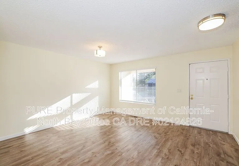 5336 Alyssum Ct — Photo 3