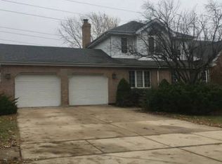 17413 Queen Mary Ln, Tinley Park, IL 60477