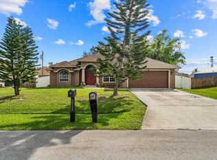2067 SW McAllister Ln, Port Saint Lucie, FL 34953