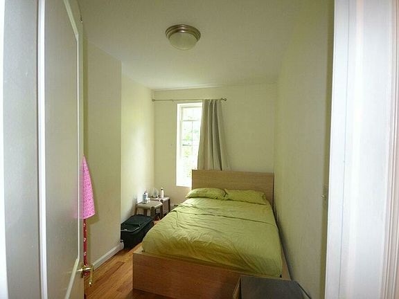 5th image of 49 Vernon Ave #4A