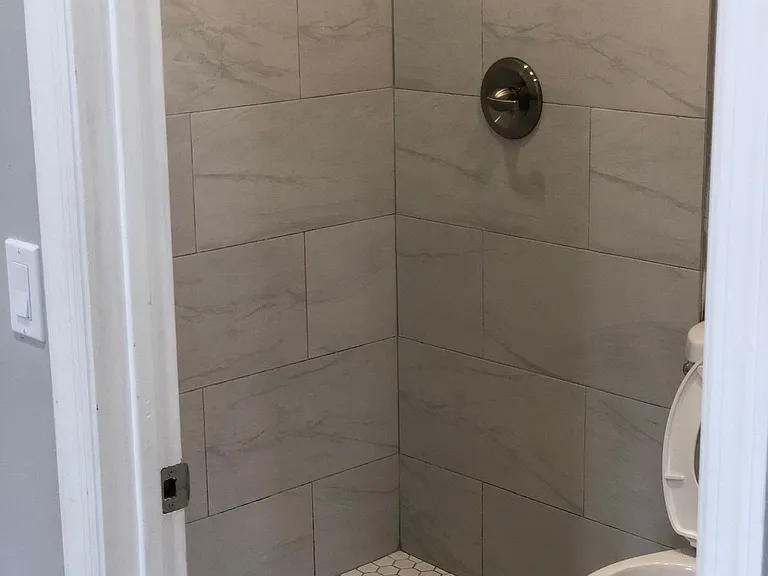 560 Brace Ave #2 — Photo 14