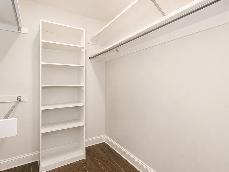 4216 Spring Meadow Ln — Photo 12