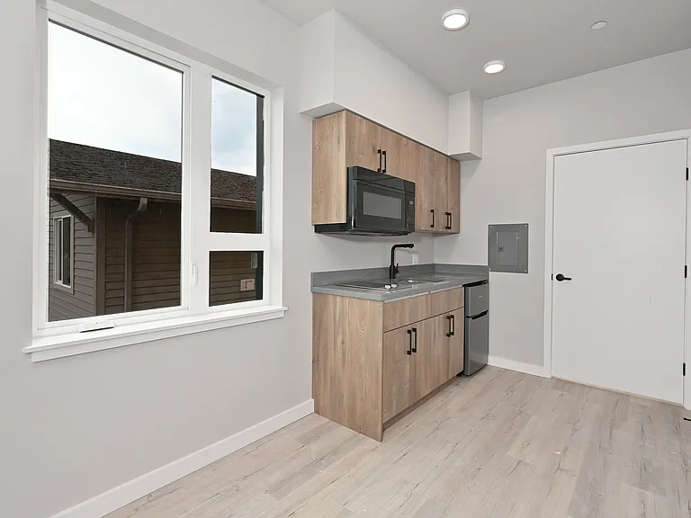Clara Apartments — Photo 68